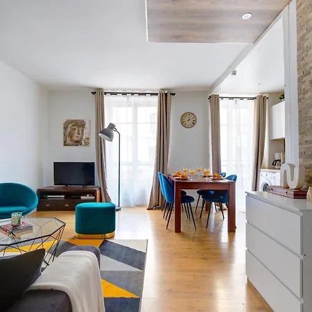 Apartment Bnbnova - Eiffel Tower & Champ De Mars *